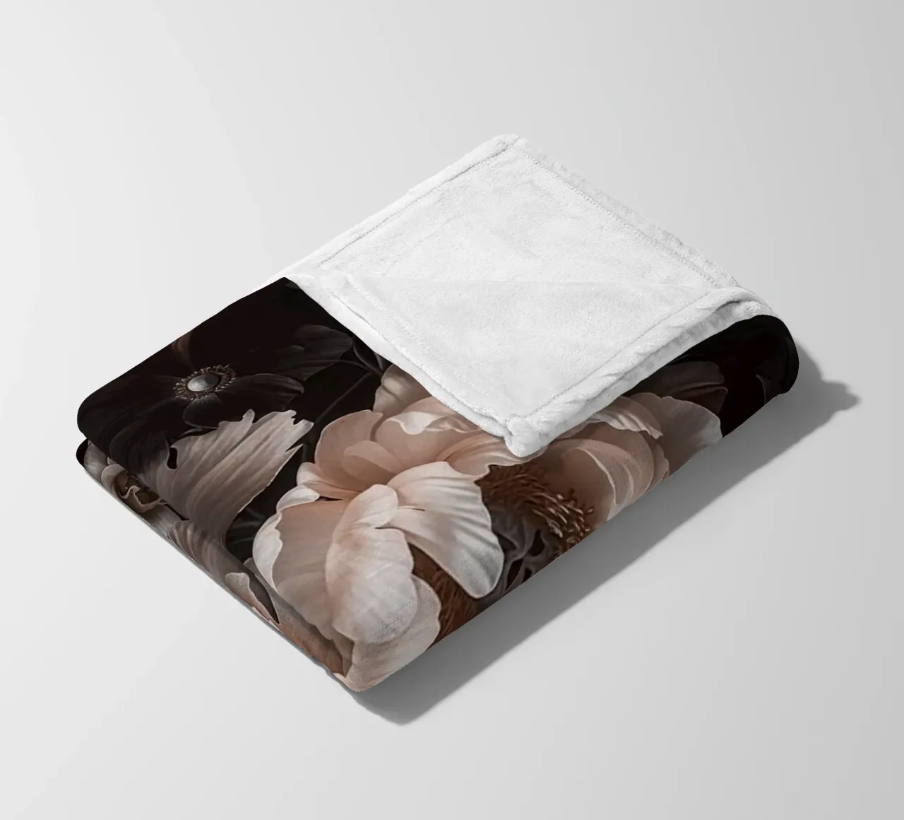 Majestic Flowers Baroque Luxury Marrone Scuro Pesca Blush coperta in pile da Andrea Haase Vintage World