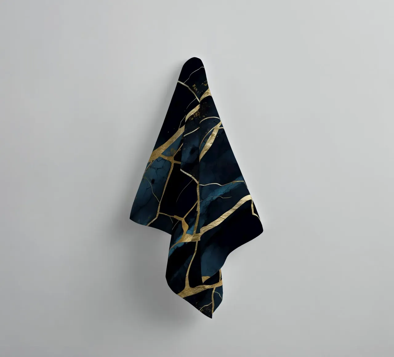 Art kintsugi doré towel by Théïa's Fantasia World