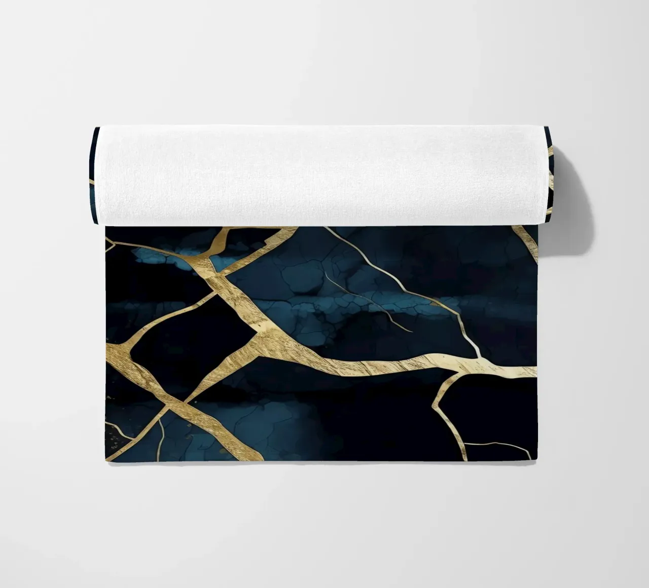 Art kintsugi doré beach towel by Théïa's Fantasia World
