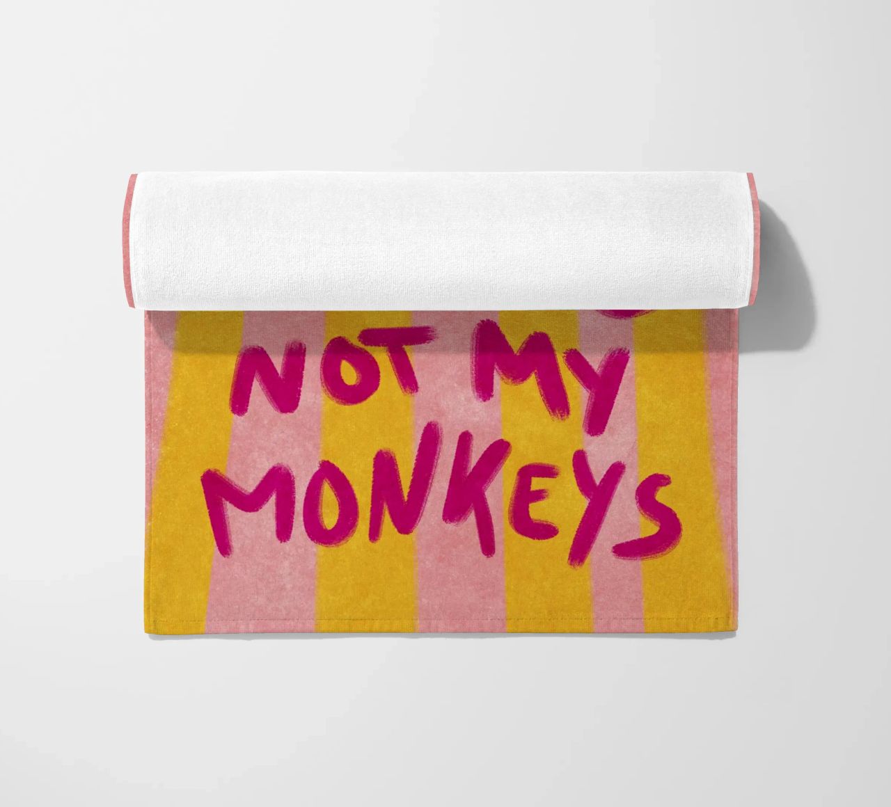 Not my Circus not my Monkeys Strandtuch von Illustration Raissa Oltmanns