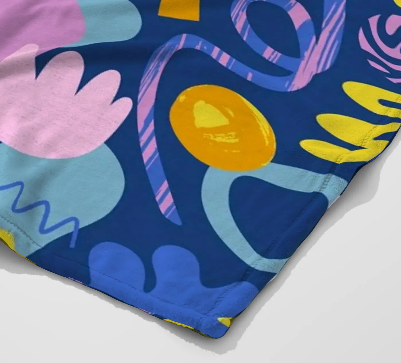 Funky Elements Pattern No 01 Fleecedecke von treechild