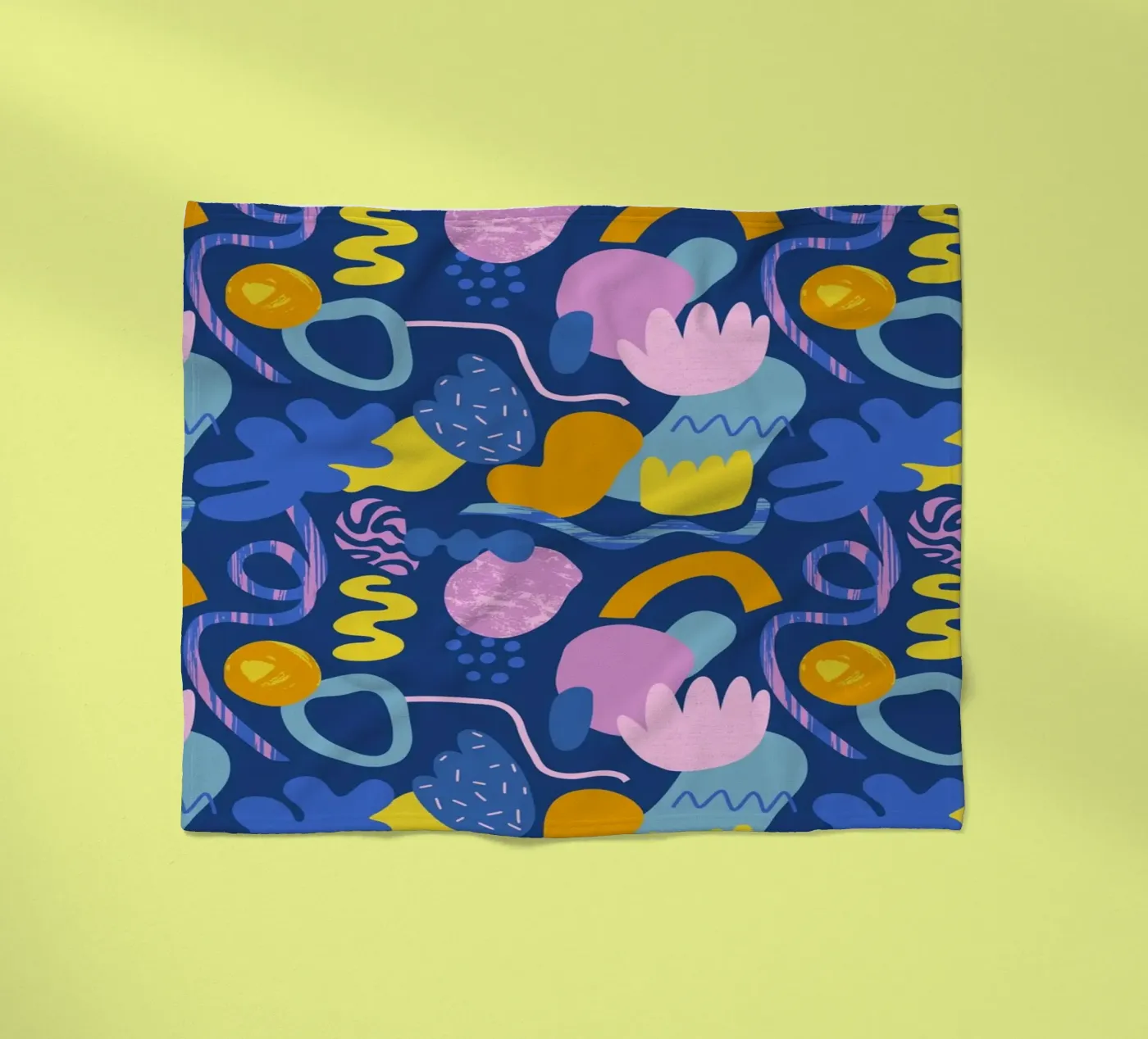 Funky Elements Pattern No 01 Fleecedecke von treechild