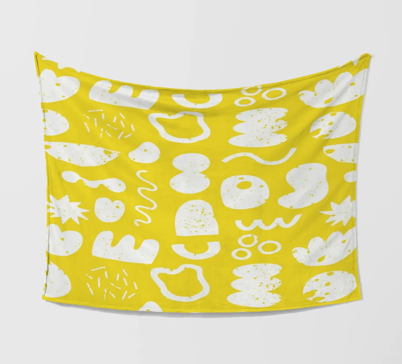 Yellow Pattern Fleecedecke von treechild