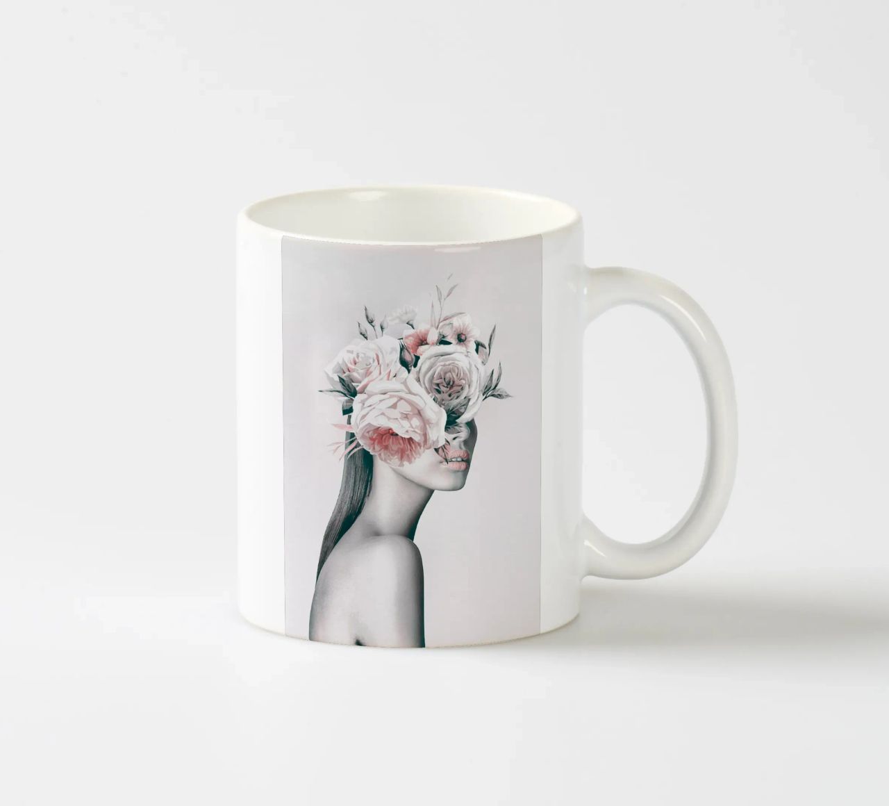 DONNA CON FIORI 11 tazza in ceramica da dada22