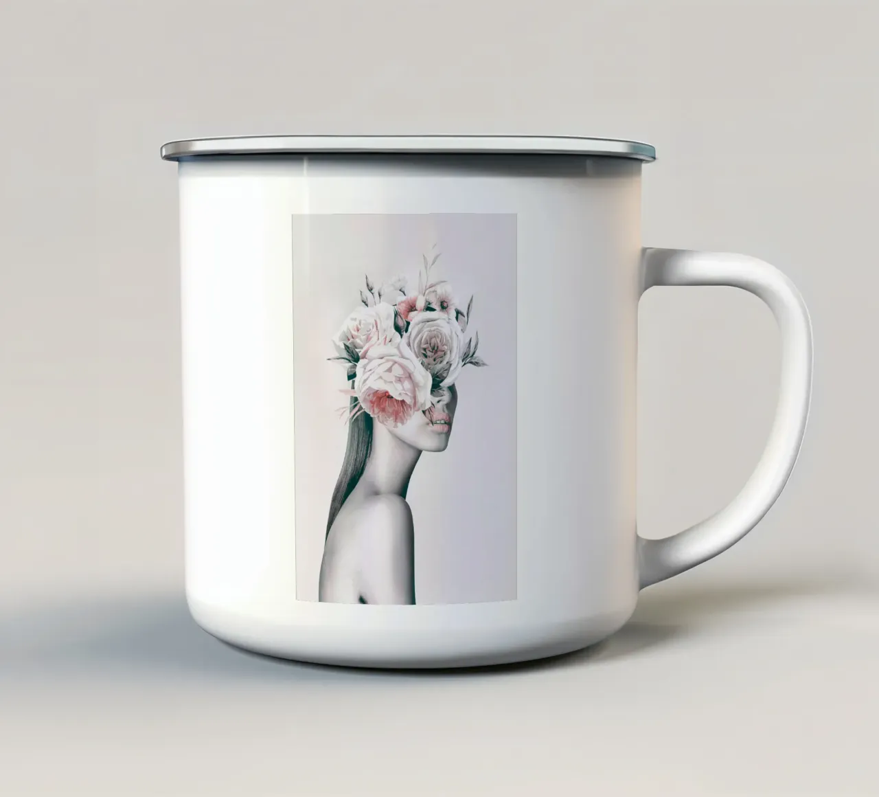 MUJER CON FLORES 11 taza de esmalte de dada22