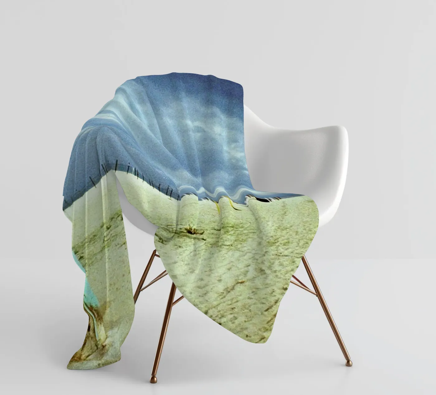 Shower Fleecedecke von BLAEK Design Studio