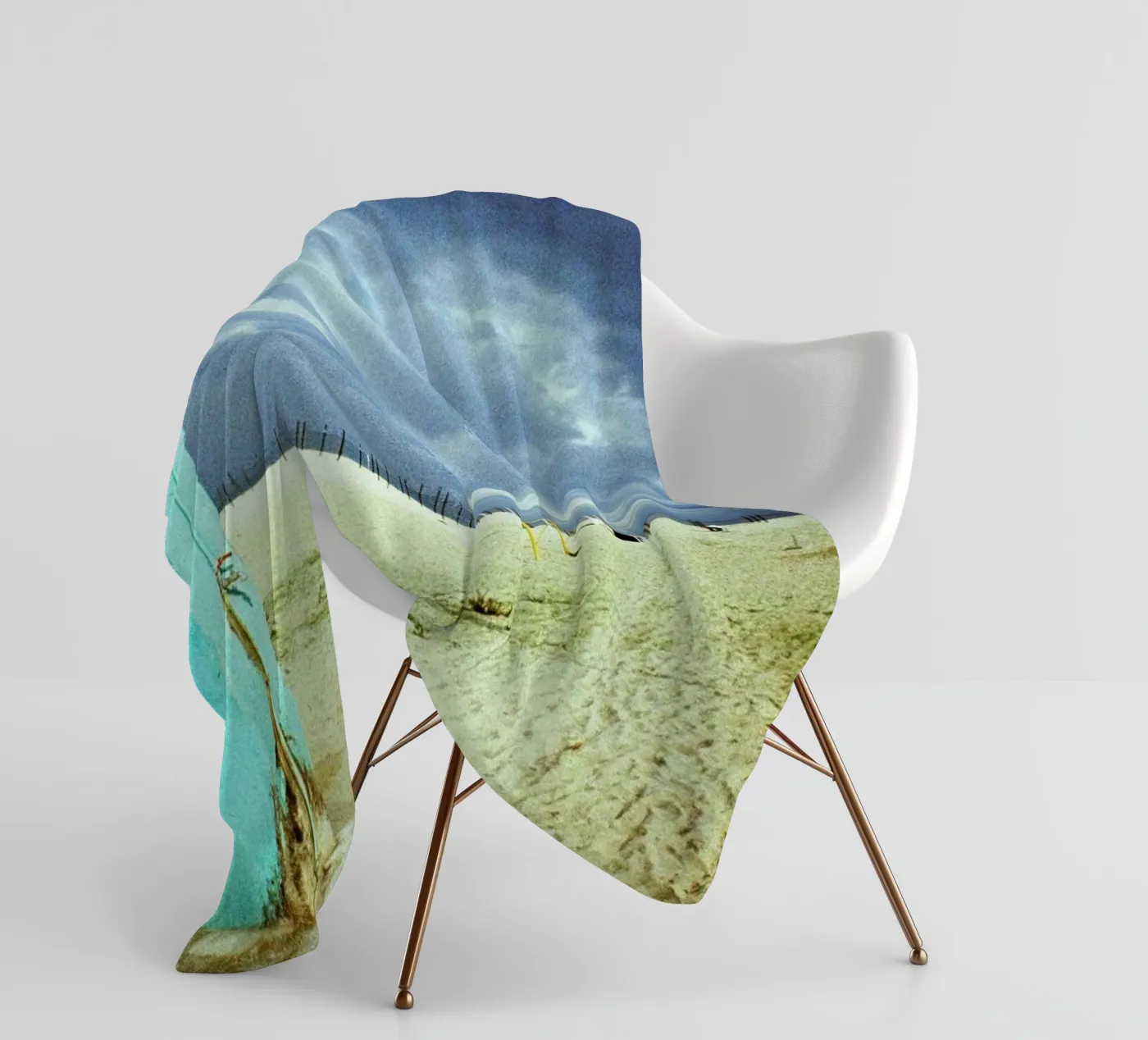 Shower Fleecedecke von BLAEK Design Studio