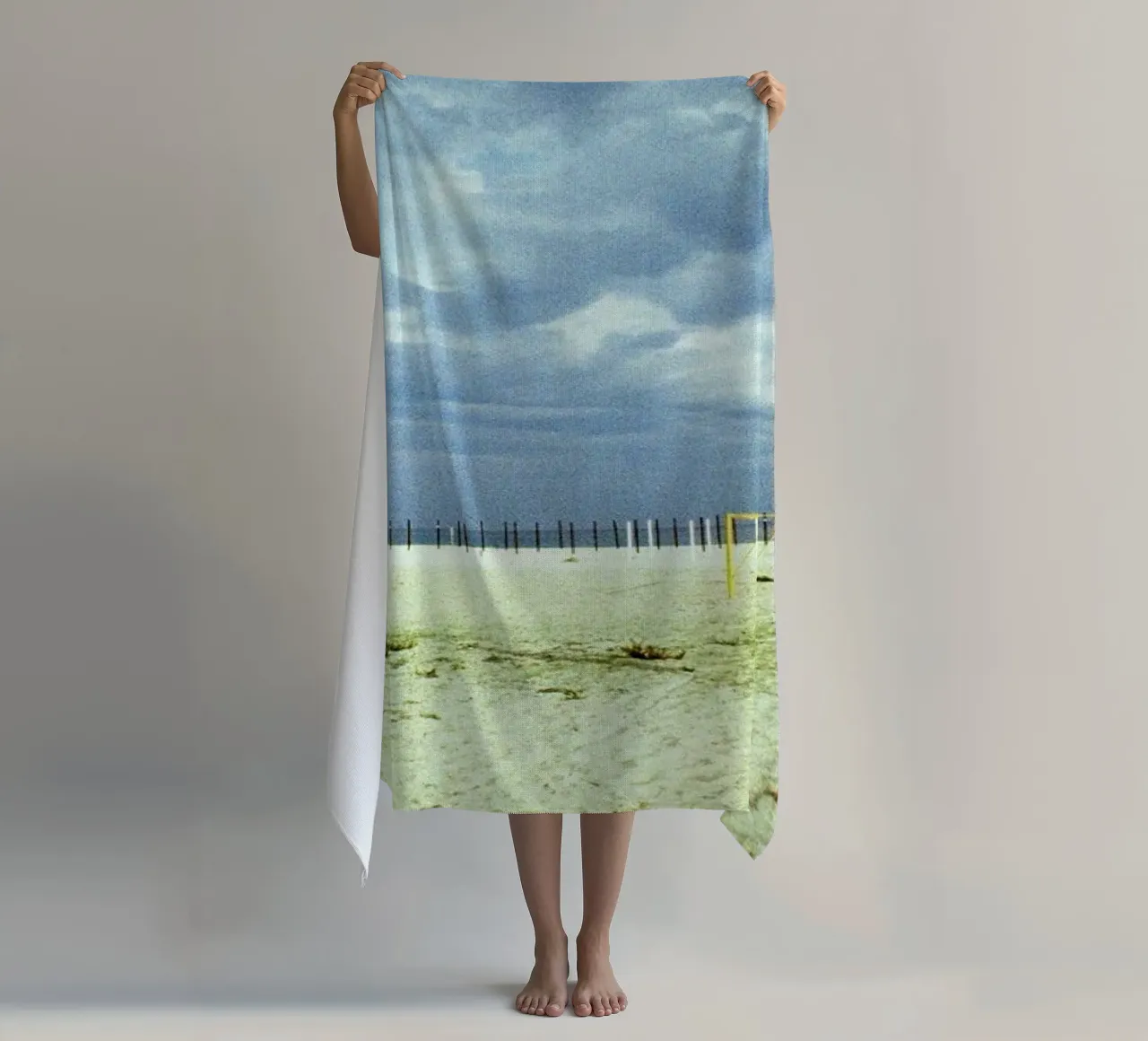 Shower telo mare da BLAEK Design Studio