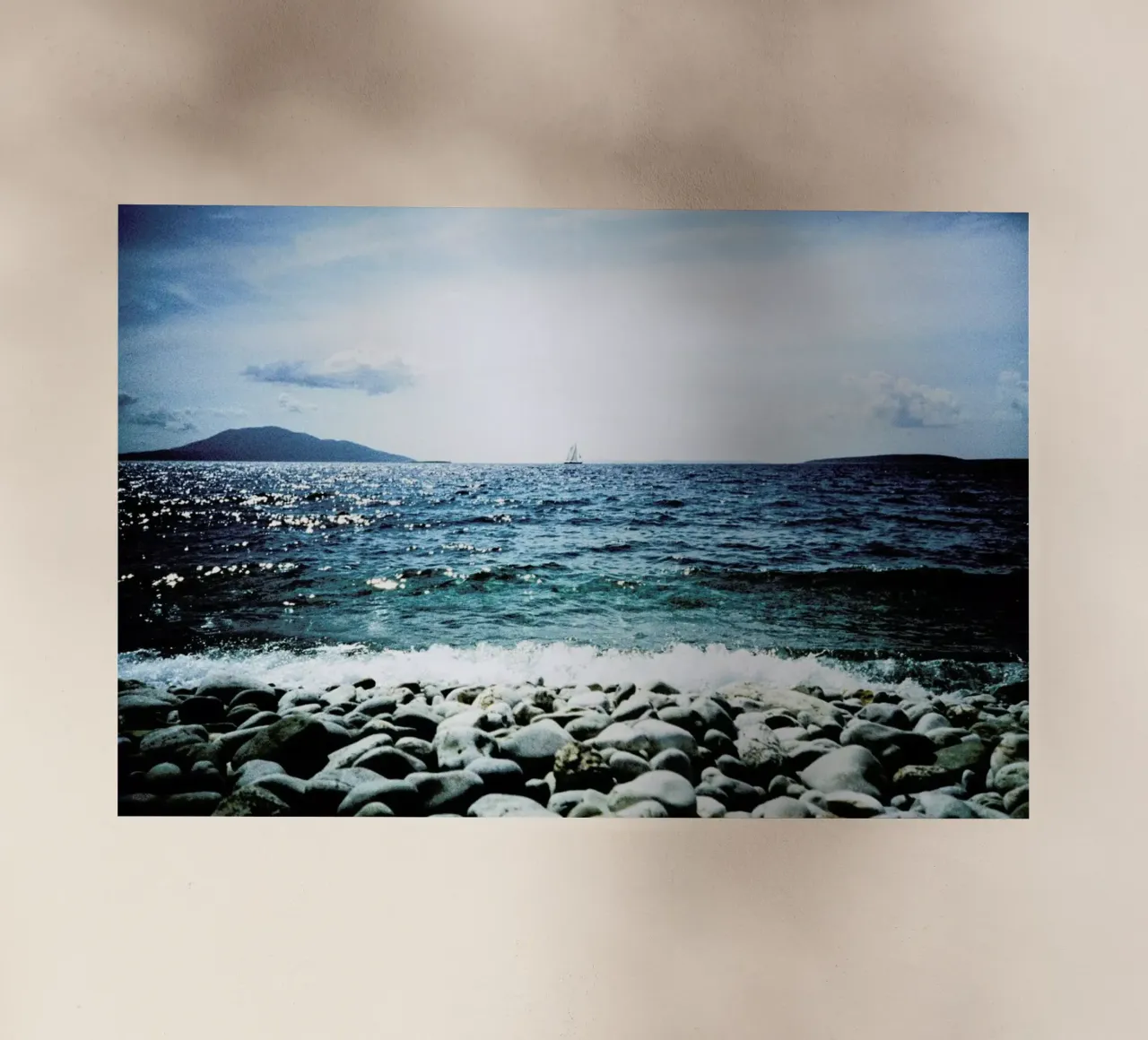 Wavy pellicola backlit da BLAEK Design Studio