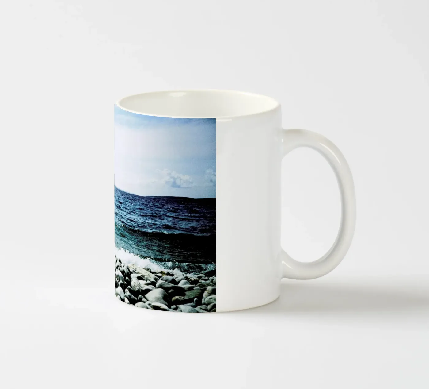 Wavy ceramic mug by BLAEK Design Studio