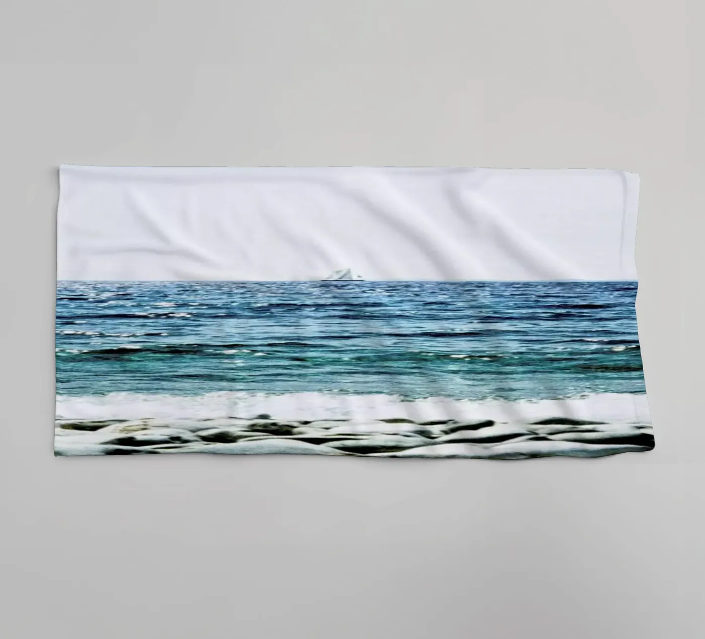 Wavy badhanddoek van BLAEK Design Studio