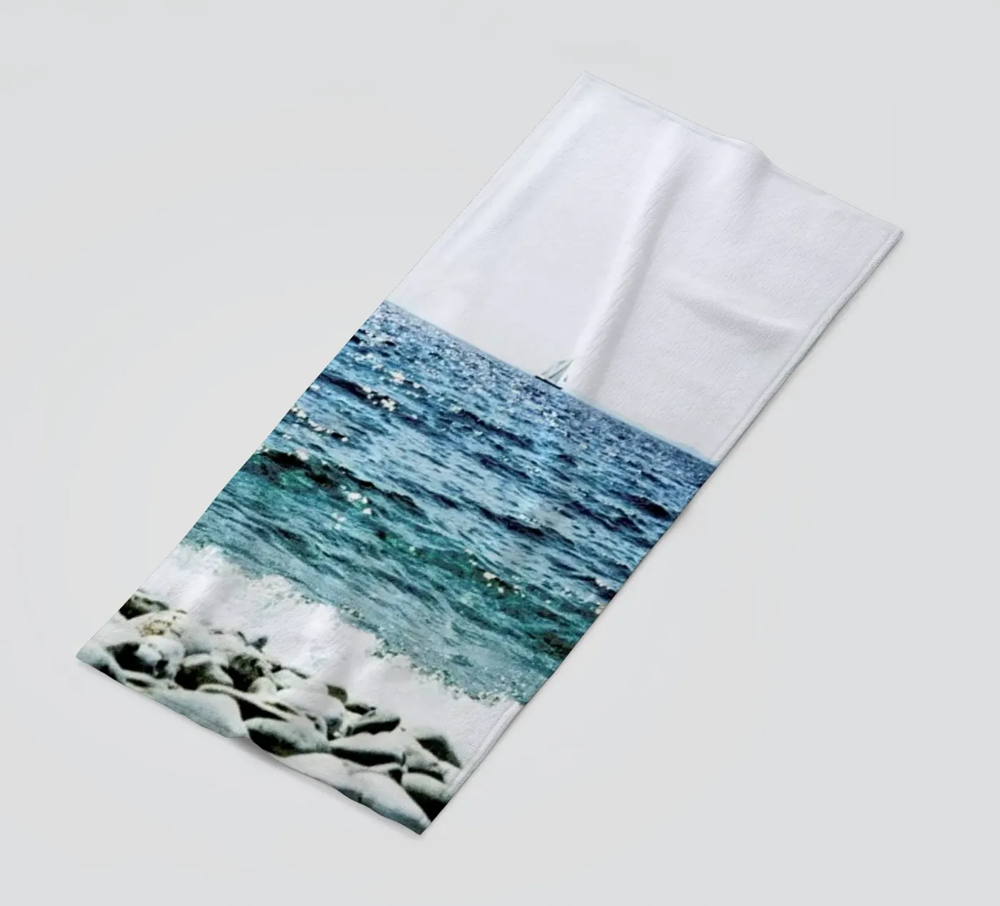 Wavy telo mare da BLAEK Design Studio