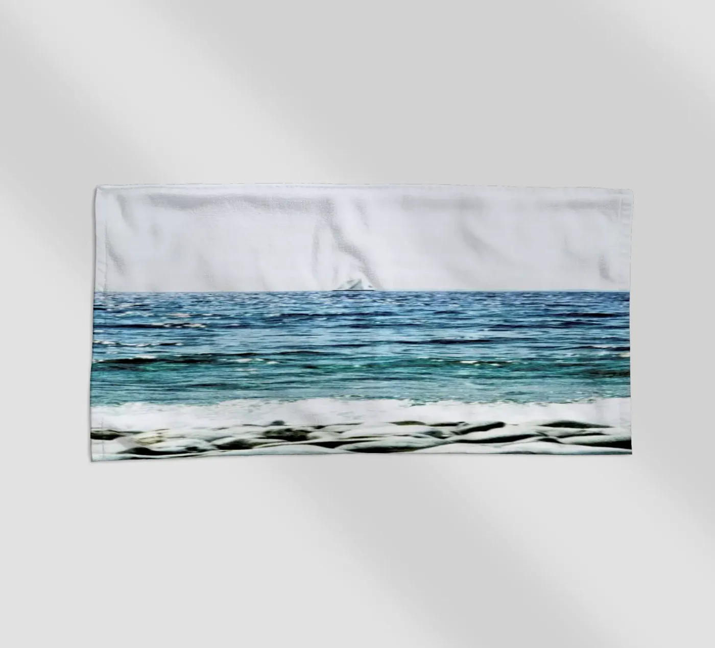 Wavy telo mare da BLAEK Design Studio