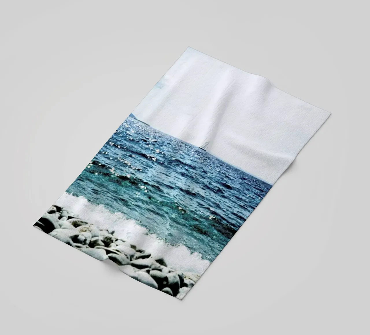 Wavy telo mare da BLAEK Design Studio