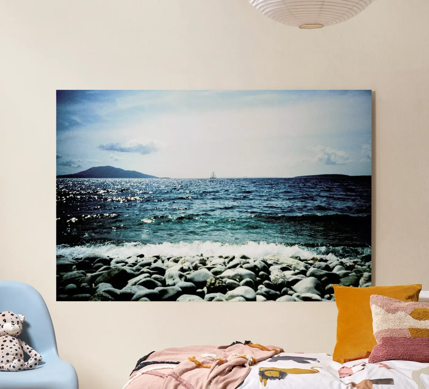 Wavy acryl van BLAEK Design Studio