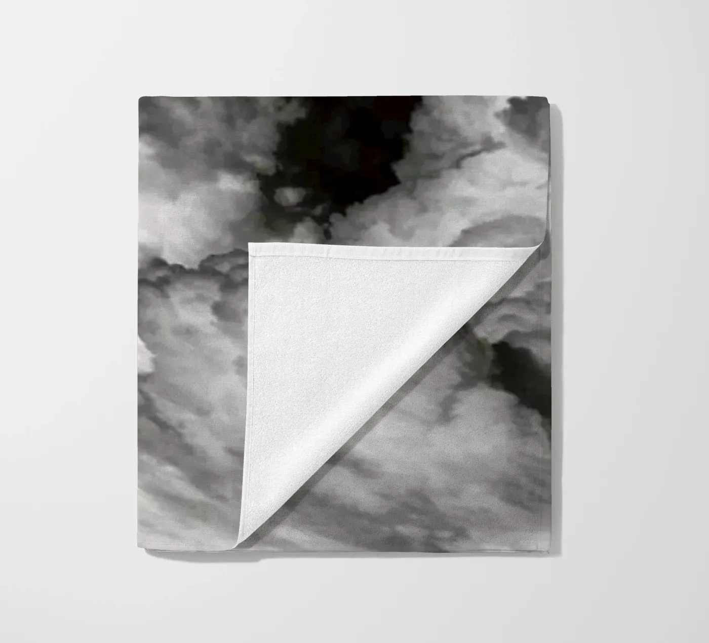 Storm Circle serviette de plage de Emma Zoe Brew