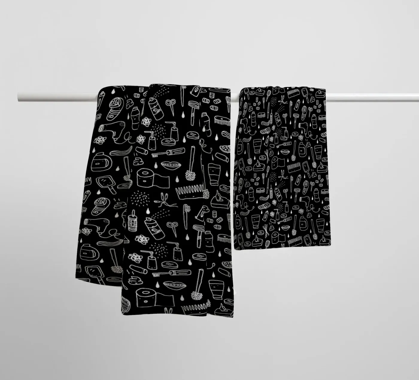 Shower Pattern (black) badhanddoek van Herzette