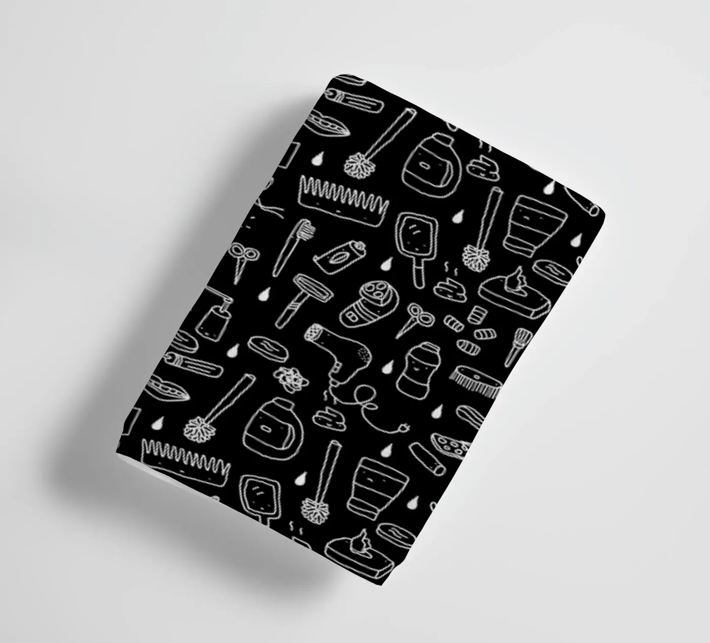 Shower Pattern (black) badhanddoek van Herzette