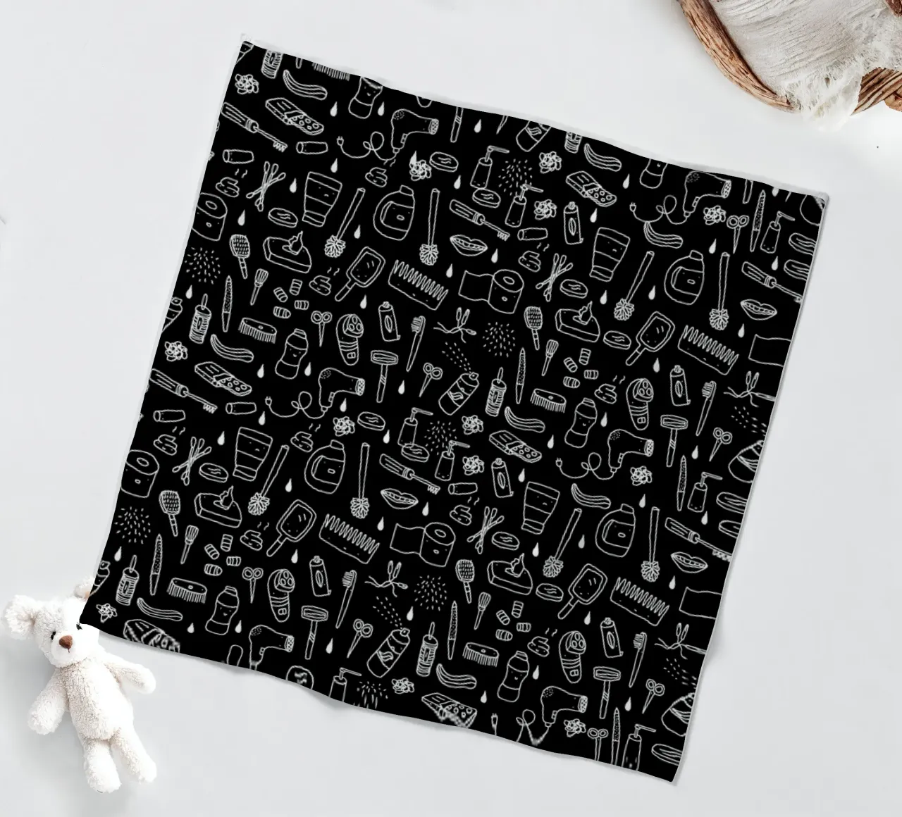 Shower Pattern (black) Fleecedecke von Herzette