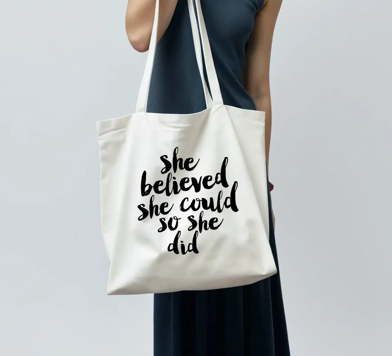 Credeva di poterlo fare e così l'ha fatto. borsa in juta da THE MOTIVATED TYPE