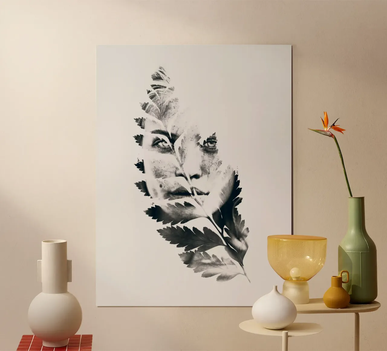 Ritratto di donna (foglie) poster con telaio in legno da dada22
