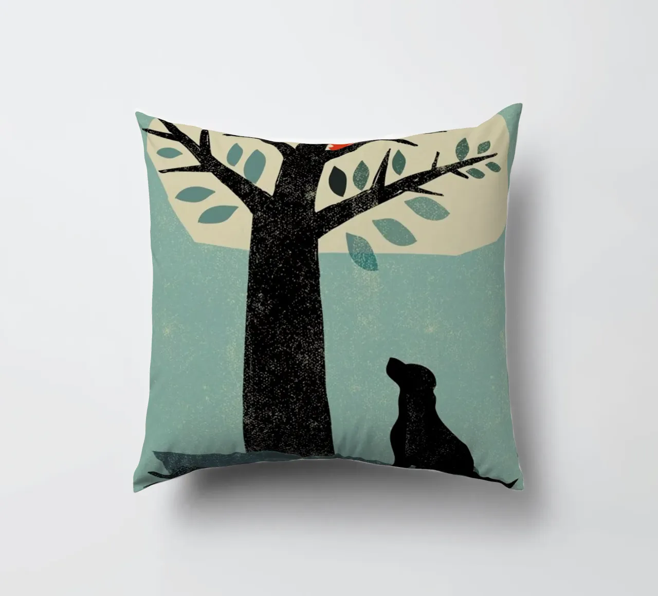 Dog and Squirrel cuscino da Rocket68
