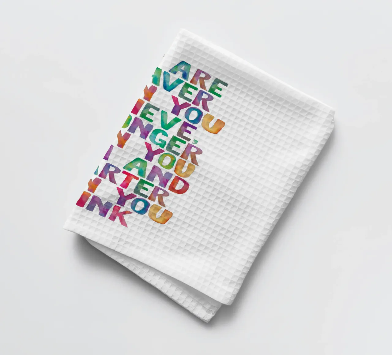 Sei più coraggioso di quanto tu creda Design tipografico arcobaleno canovaccio da cucina da THE MOTIVATED TYPE