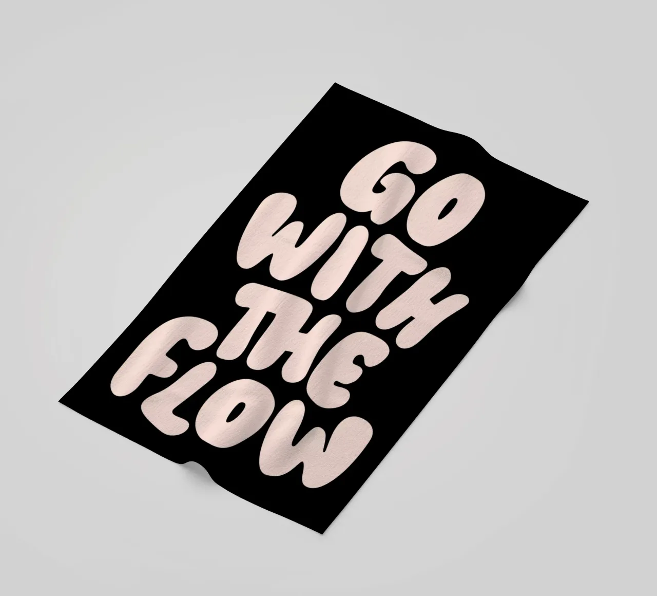 Go With The Flow Typografie Design apaisant serviette de plage de THE MOTIVATED TYPE