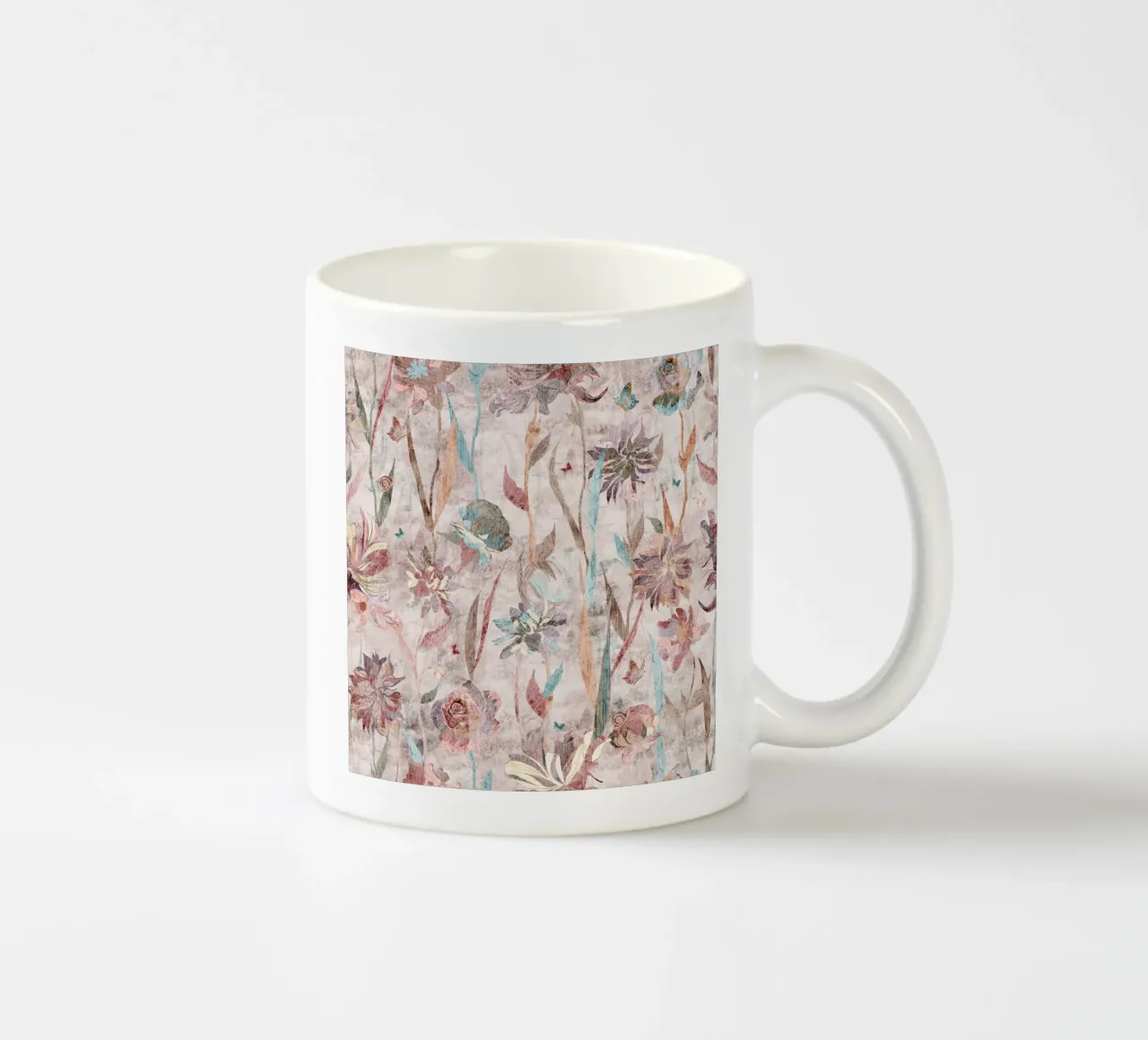 puzzle in fiore tazza in ceramica da Giulio Iurissevich