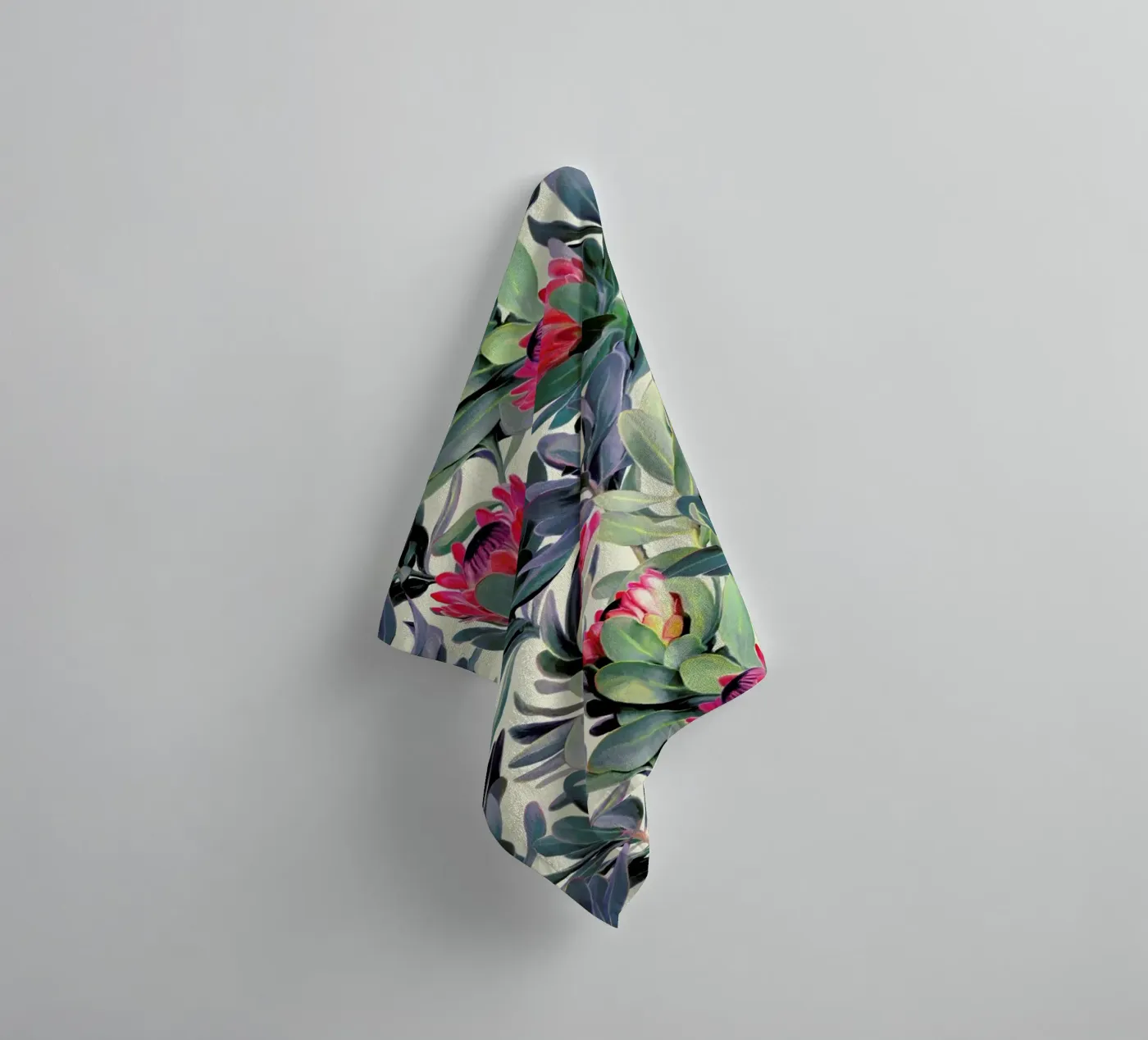Painted Protea Pattern Handtuch von Micklyn Le Feuvre