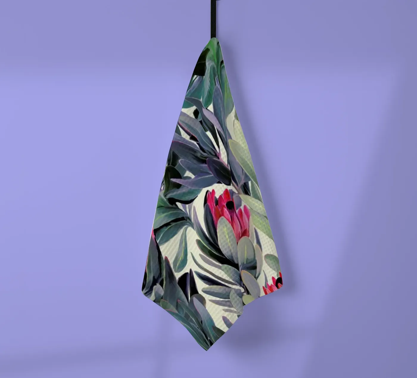 Painted Protea Pattern theedoek van Micklyn Le Feuvre