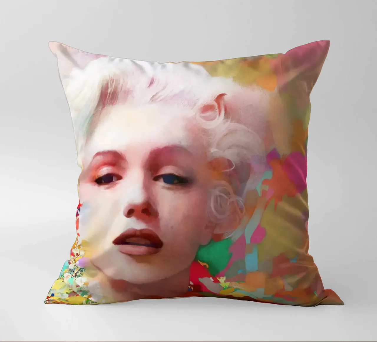 Marilyn Monroe - Zerbrechlicher Star Kissen von Artascy Art