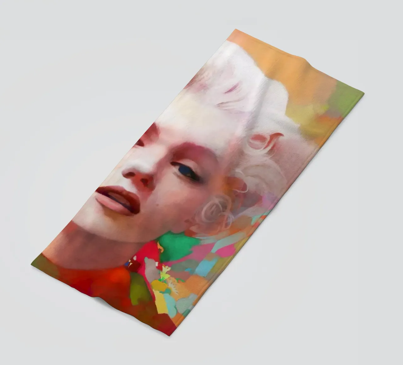 Marilyn Monroe - Estrella frágil toalla de playa de Artascy Art