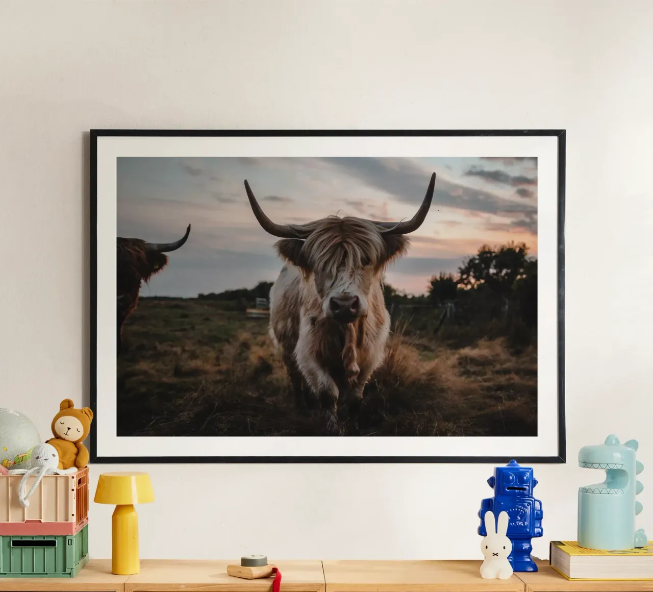 Manzo Highland al dente di leone 🐮 poster con telaio in alluminio da Sibbershusum