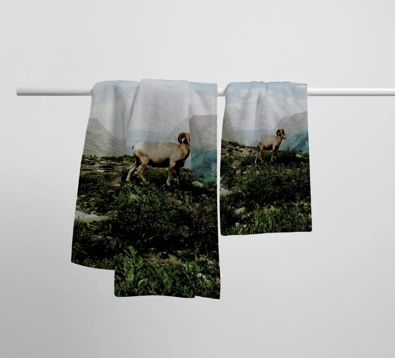 Bighorn Sheep asciugamano da bagno da Kevin Russ