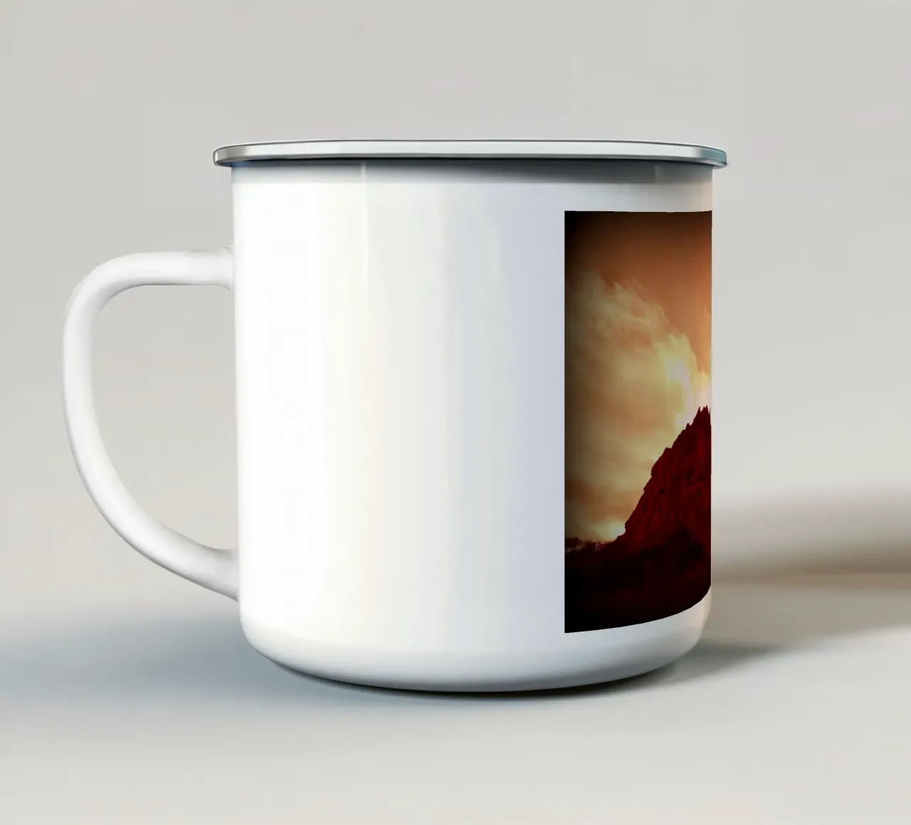FAA38 tazza in smalto da Thierry vobmann photography