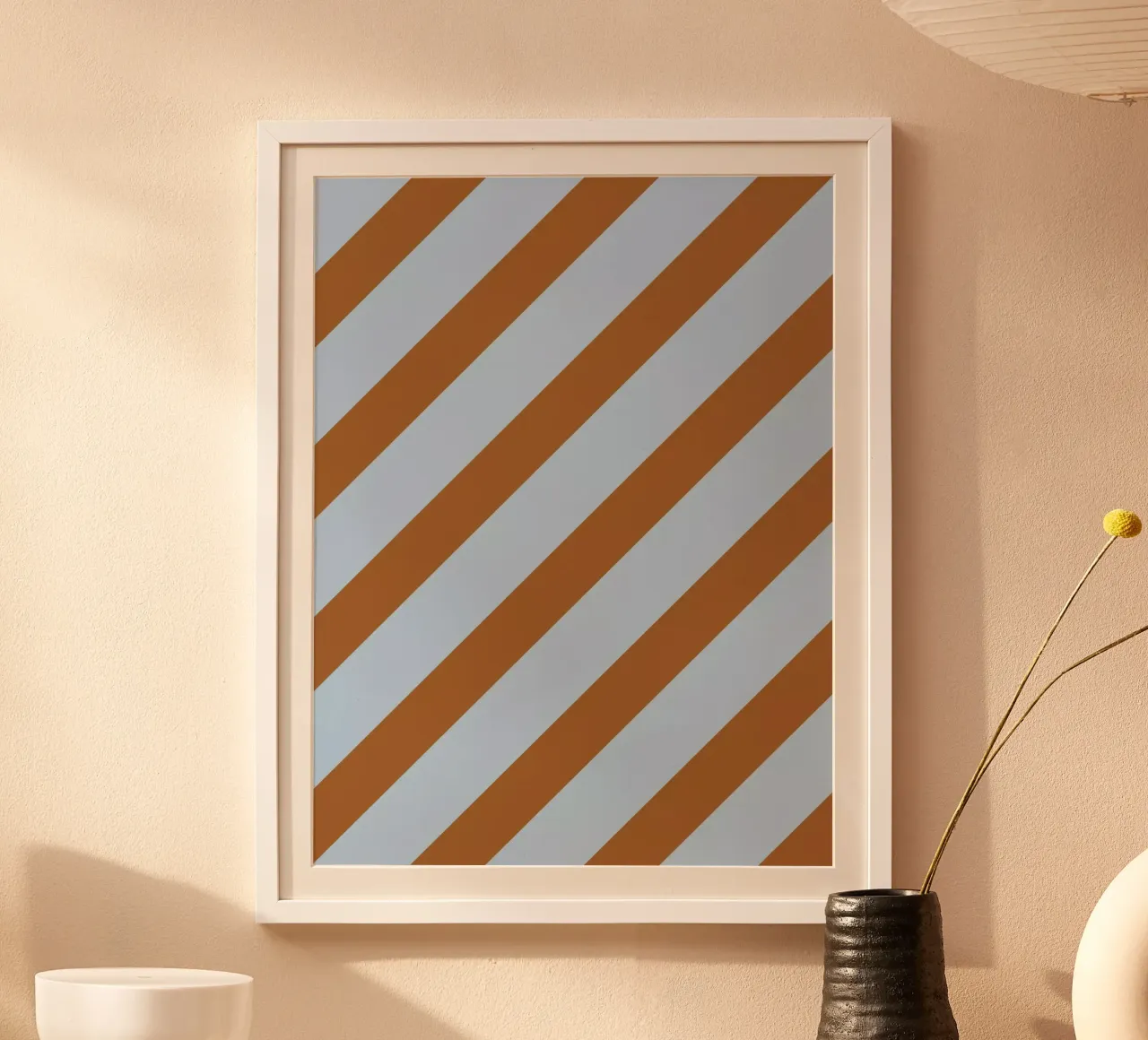 Stripes Diagonal Lightblue poster con telaio in legno da Studio ROSAGRAU