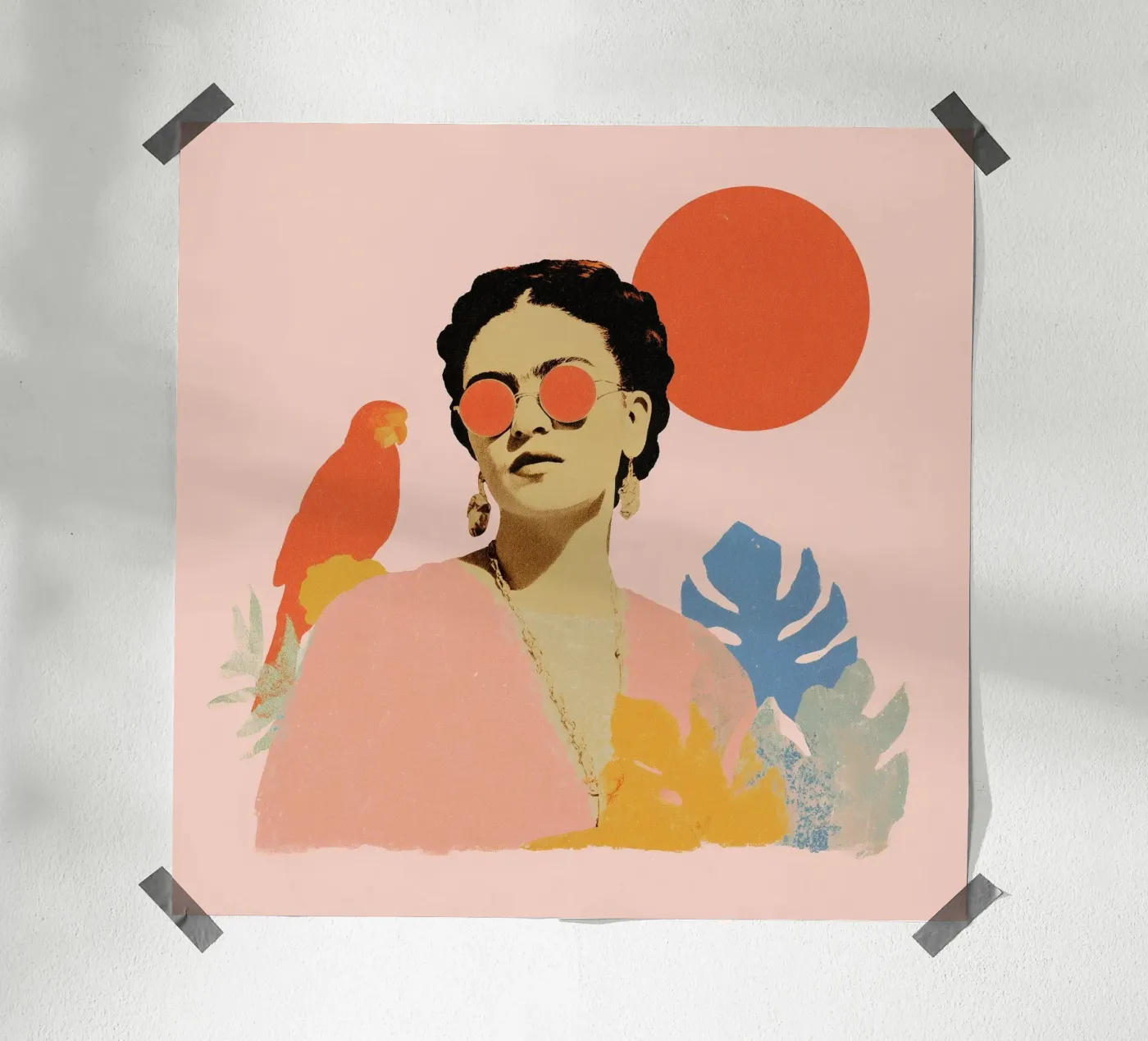 Frida Kahlo in den Tropen – Ein modernes Porträt Poster von Studio Remiér