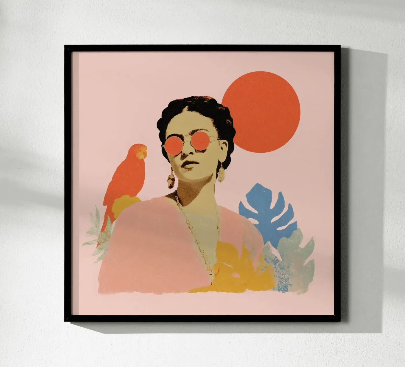 Frida Kahlo in den Tropen – Ein modernes Porträt Poster von Studio Remiér