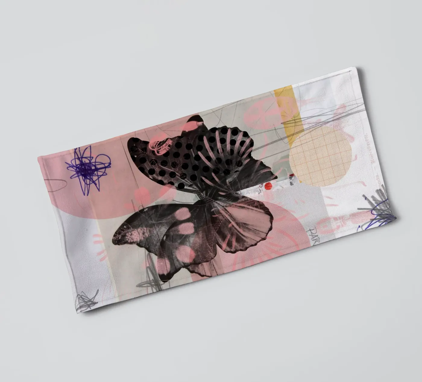 Abflug + towel by Marko Köppe