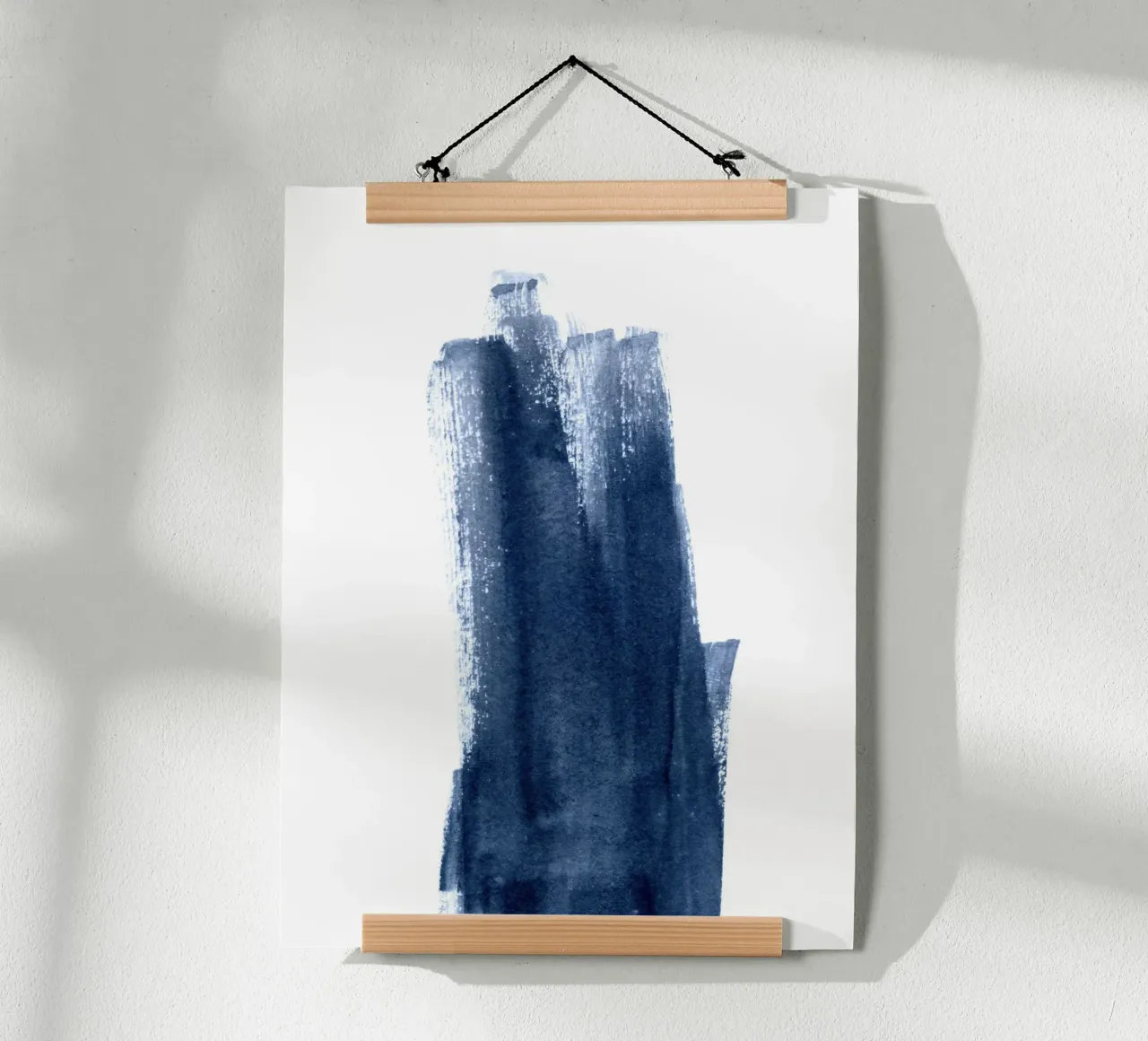 Just Indigo 6 | Minimalist Watercolor poster con telaio in plastica da sabidussi