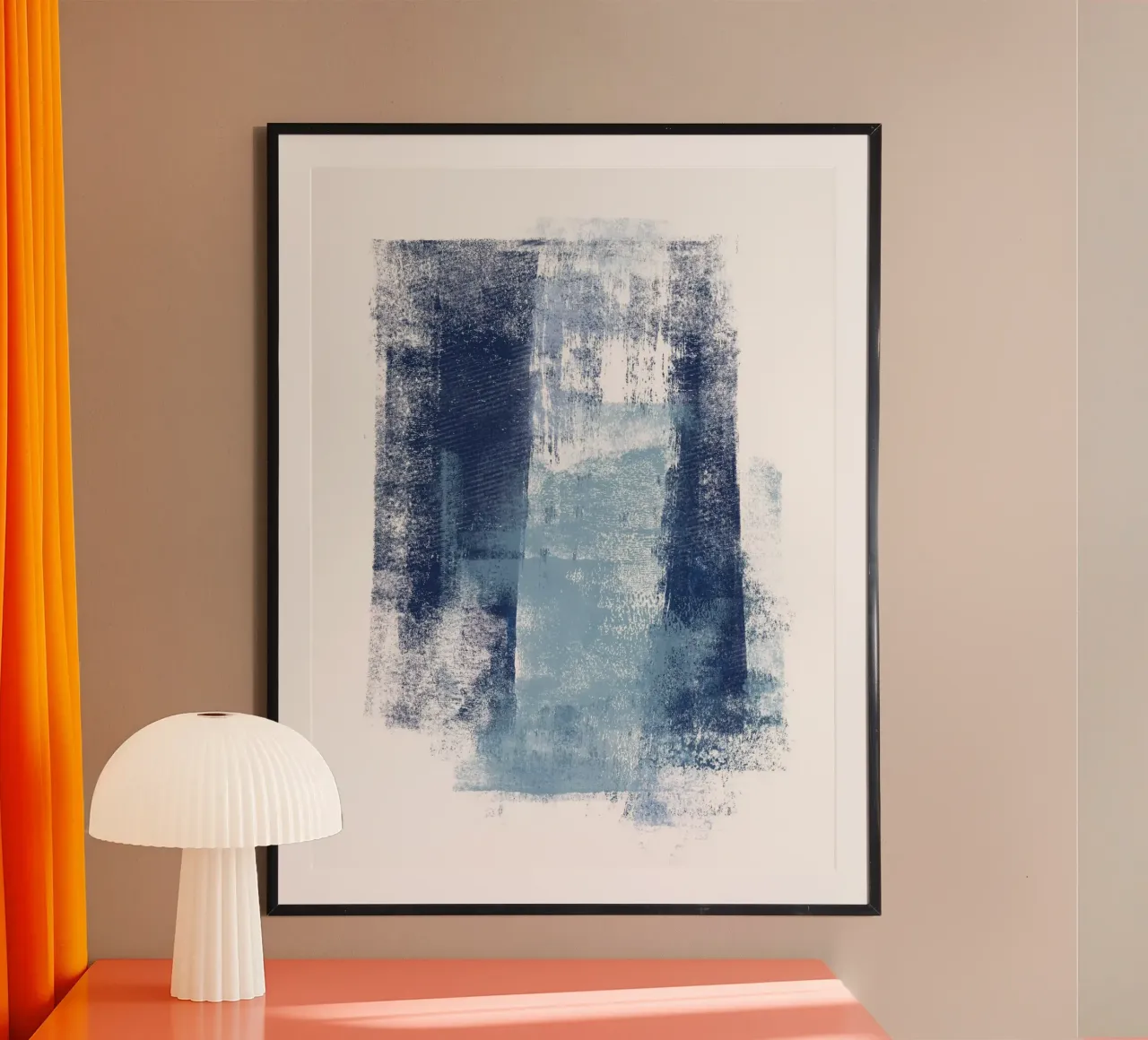 Just Blue and White 1 poster con telaio in alluminio da sabidussi
