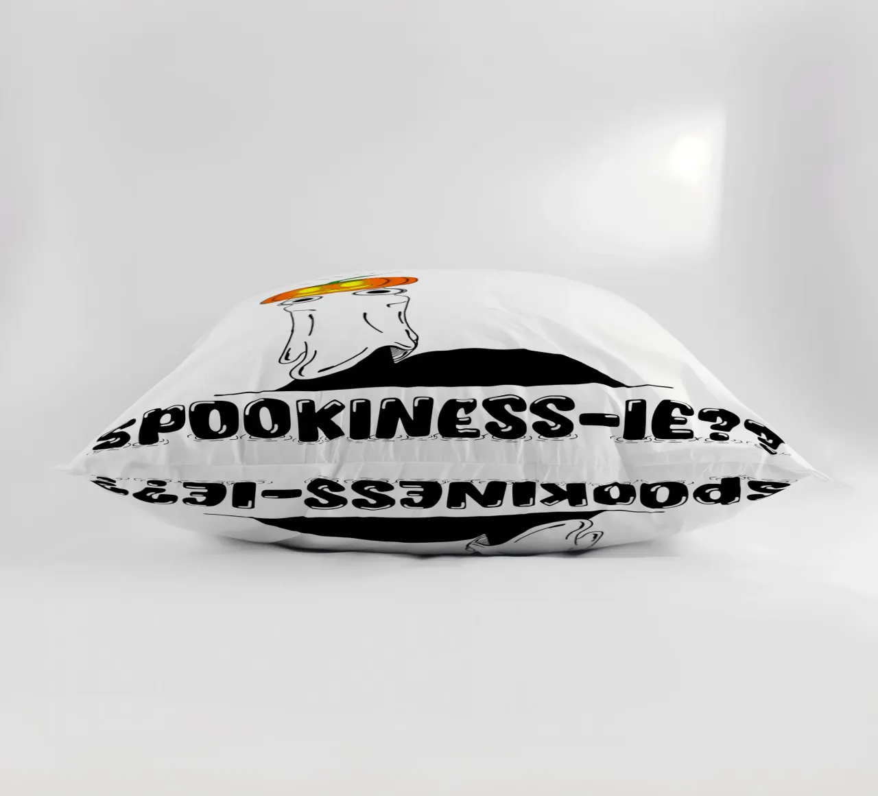 SpookiNess-ie? cuscino da sillyindustries