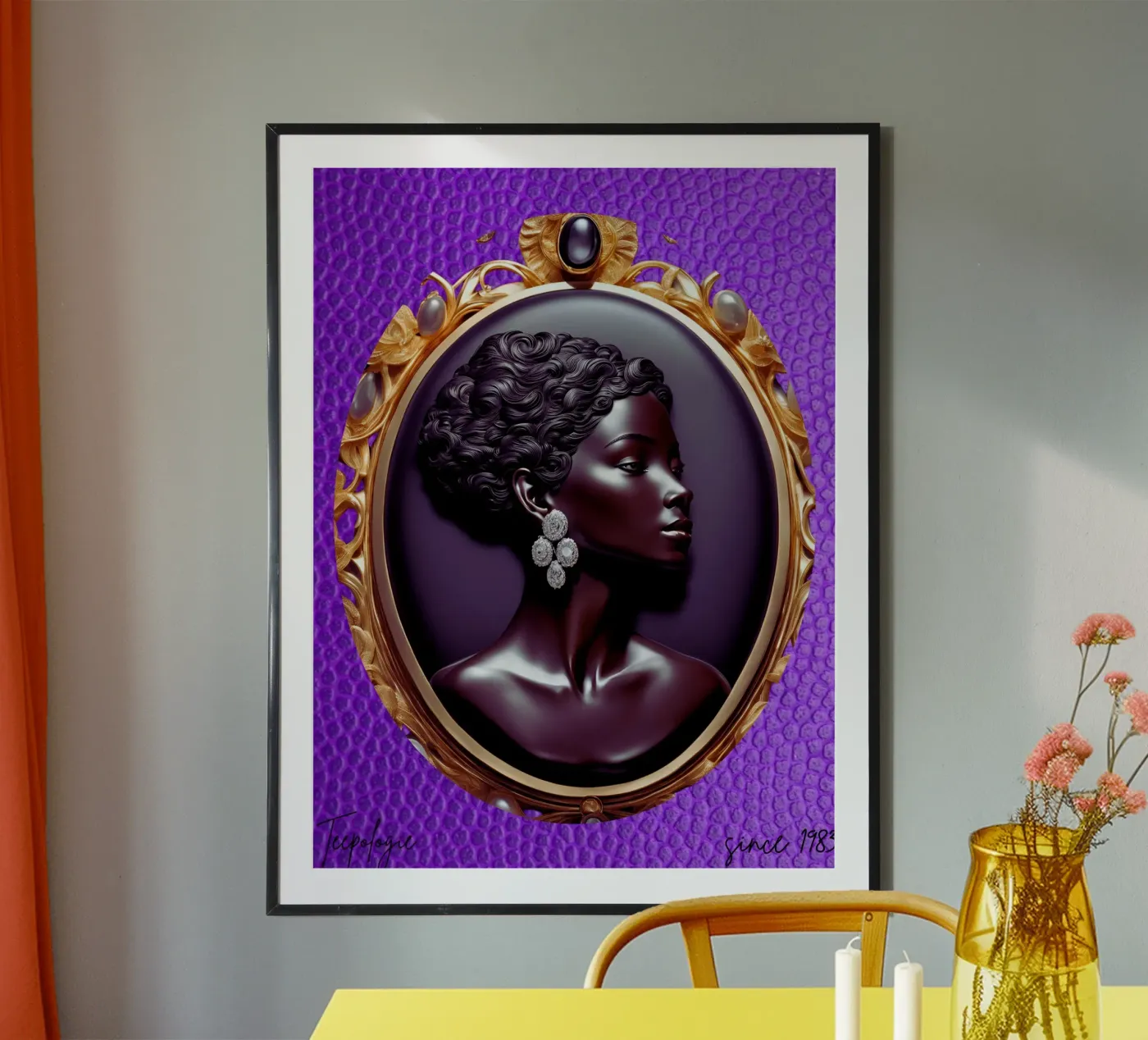 Purple Camée poster da Teepologie.