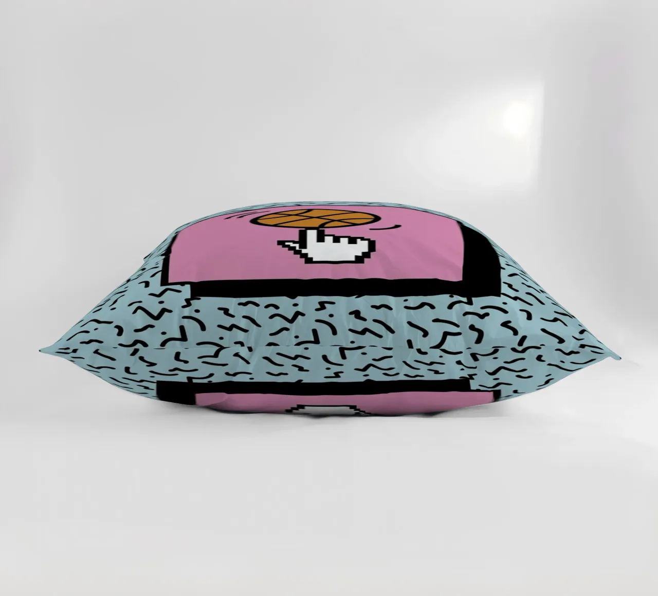 Ball Tricks cuscino da Rachel Peck