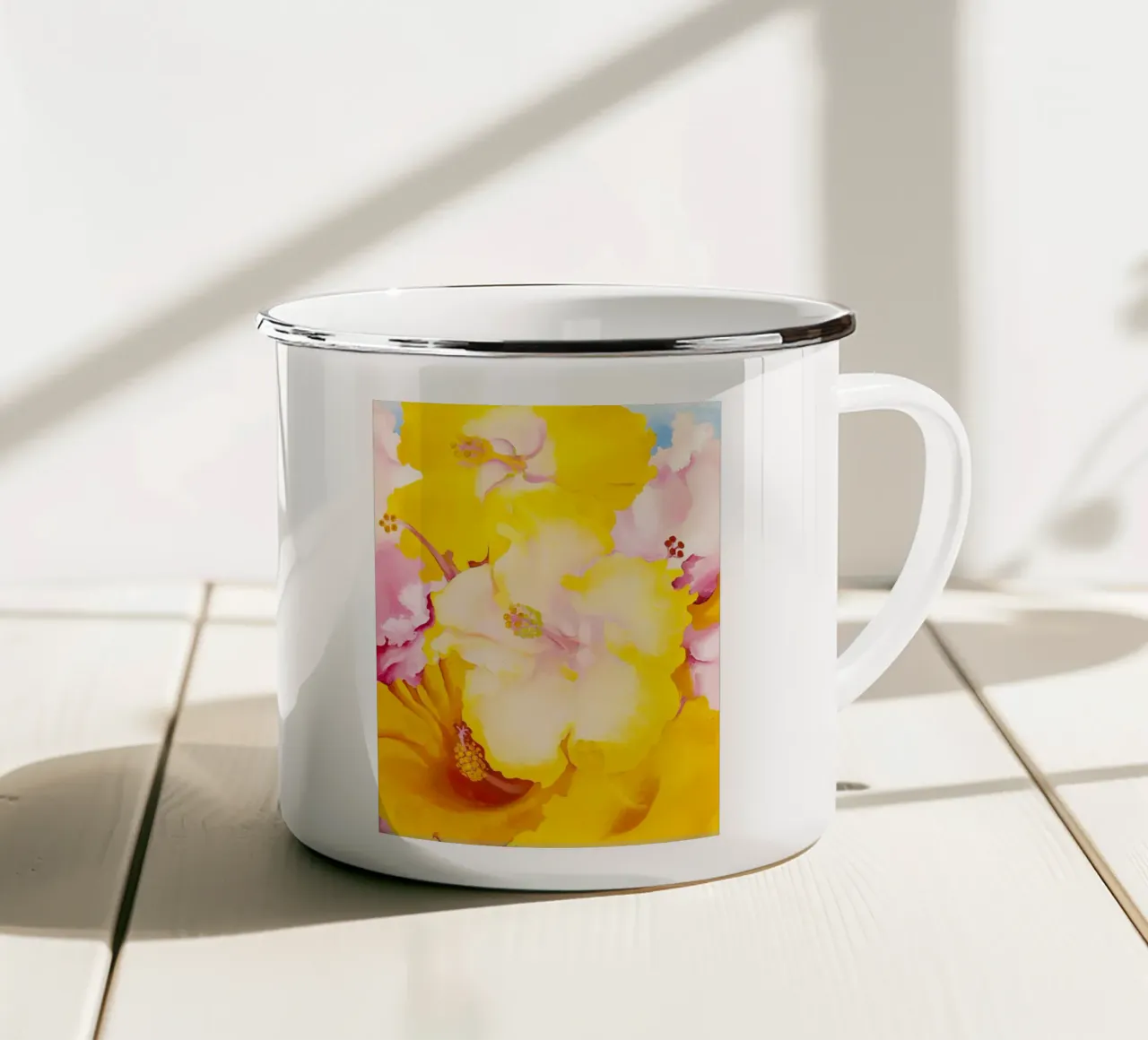 Fiori di Georgia O'Keeffe tazza in smalto da Kinsley