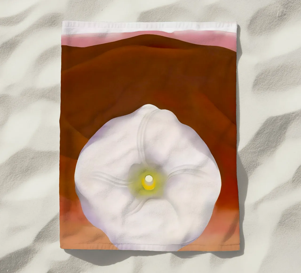 Georgia O'Keeffe Colline rosse e fiori bianchi telo mare da Kinsley