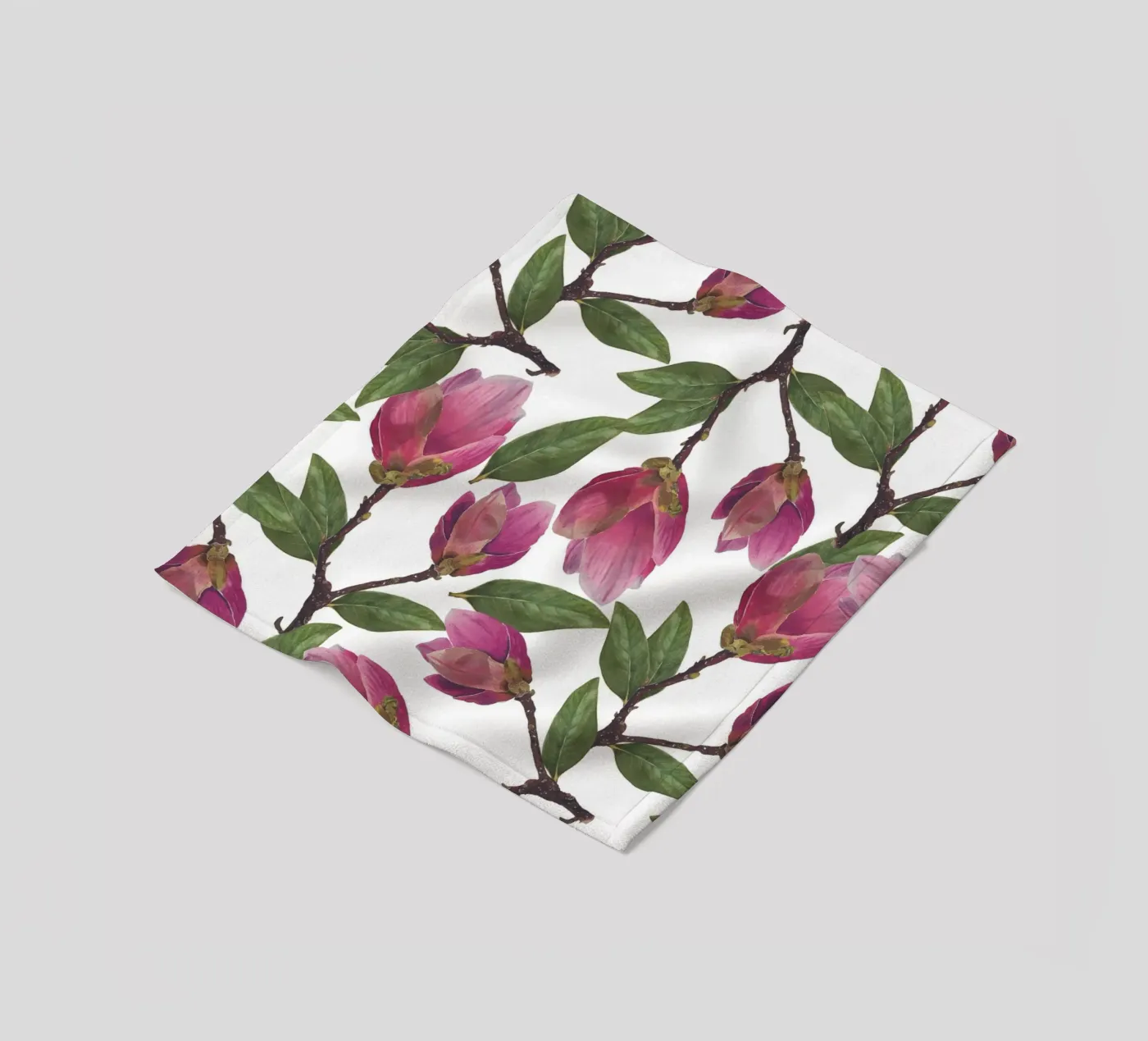 Magnolia Pattern Fleecedecke von Studio Fuchsia