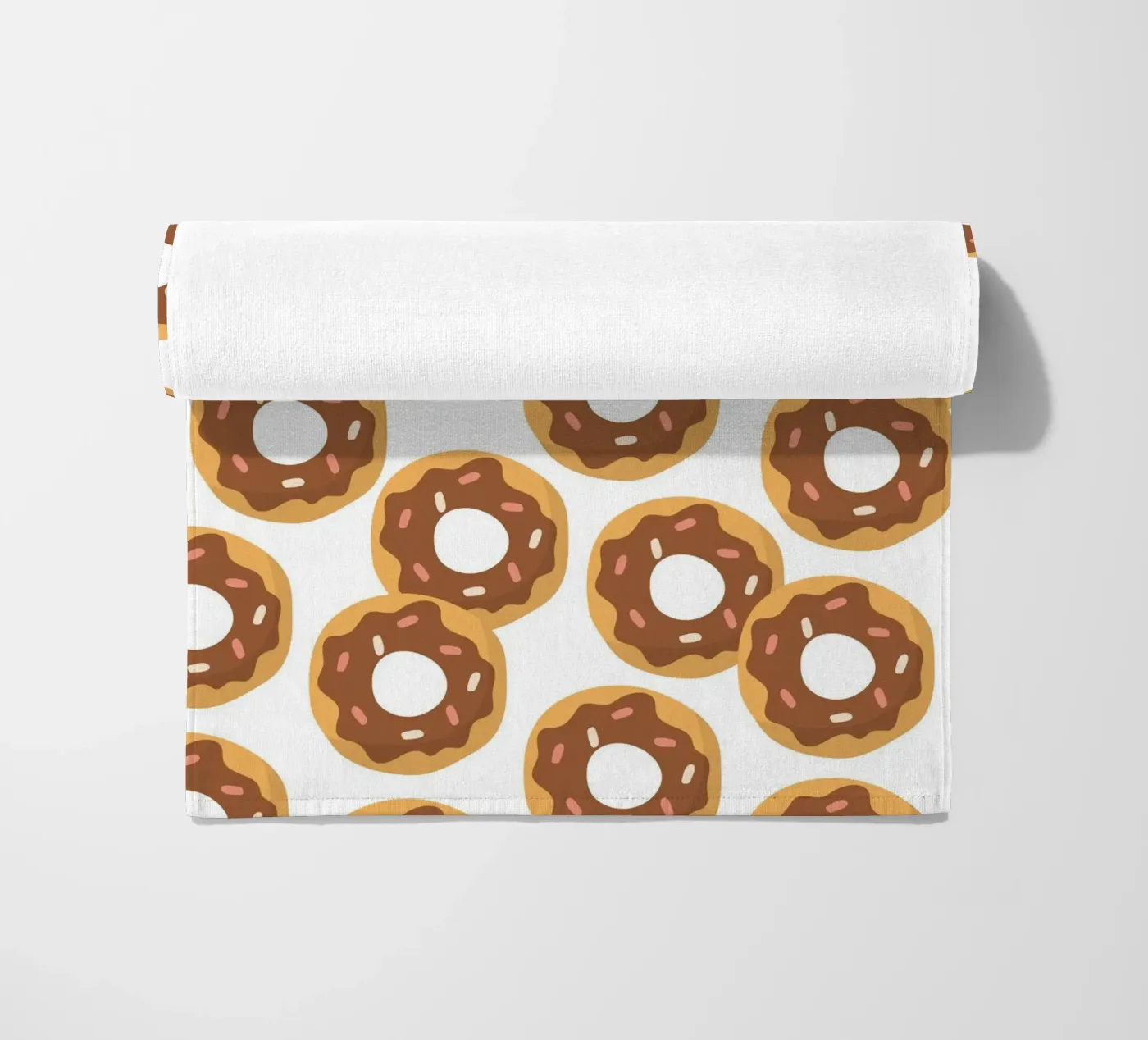 Donuts pattern Strandtuch von Happypatterns