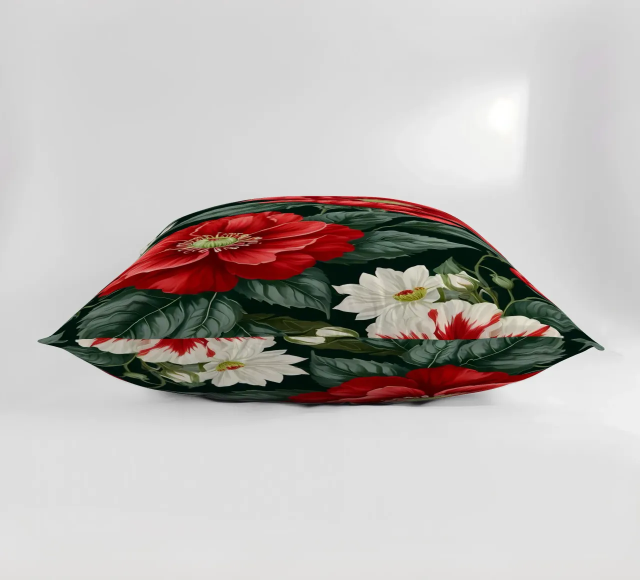 Rapsodia floreale: Una sinfonia di bianco e rosso cuscino da Artistic-shop